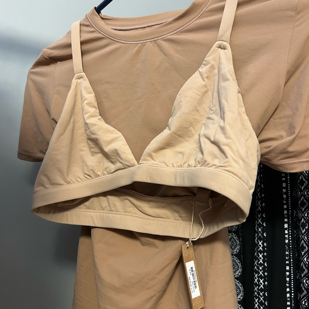 SKIMS SHIRT & BRA